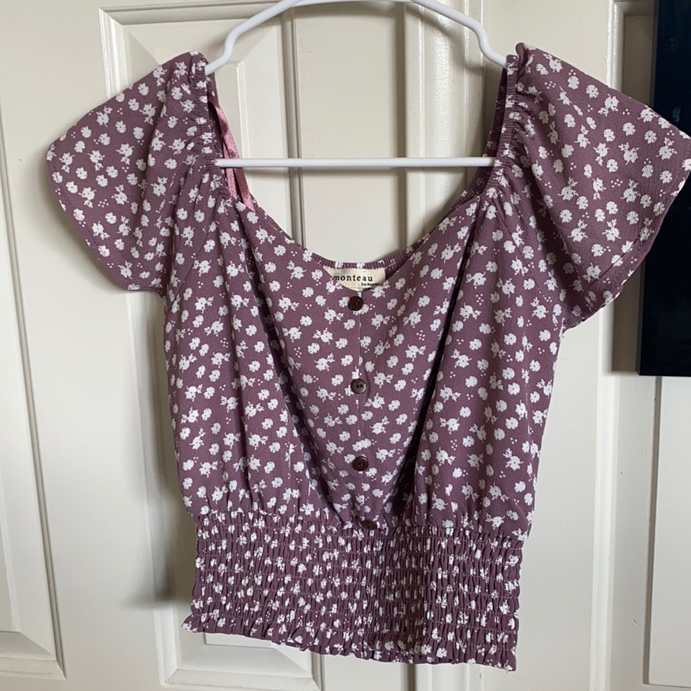 Flowered short sleeve